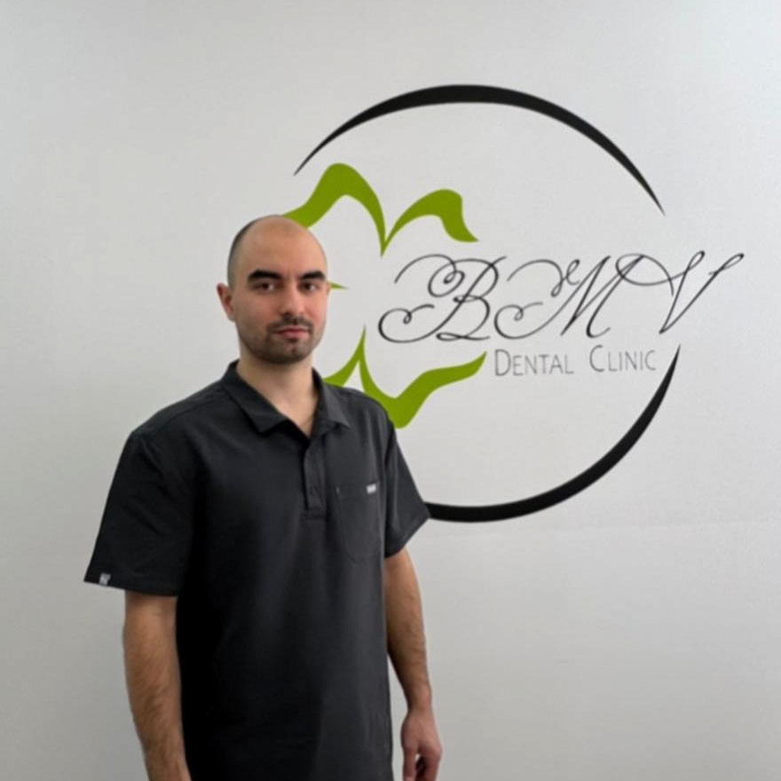 Халезов Максим Андреевич